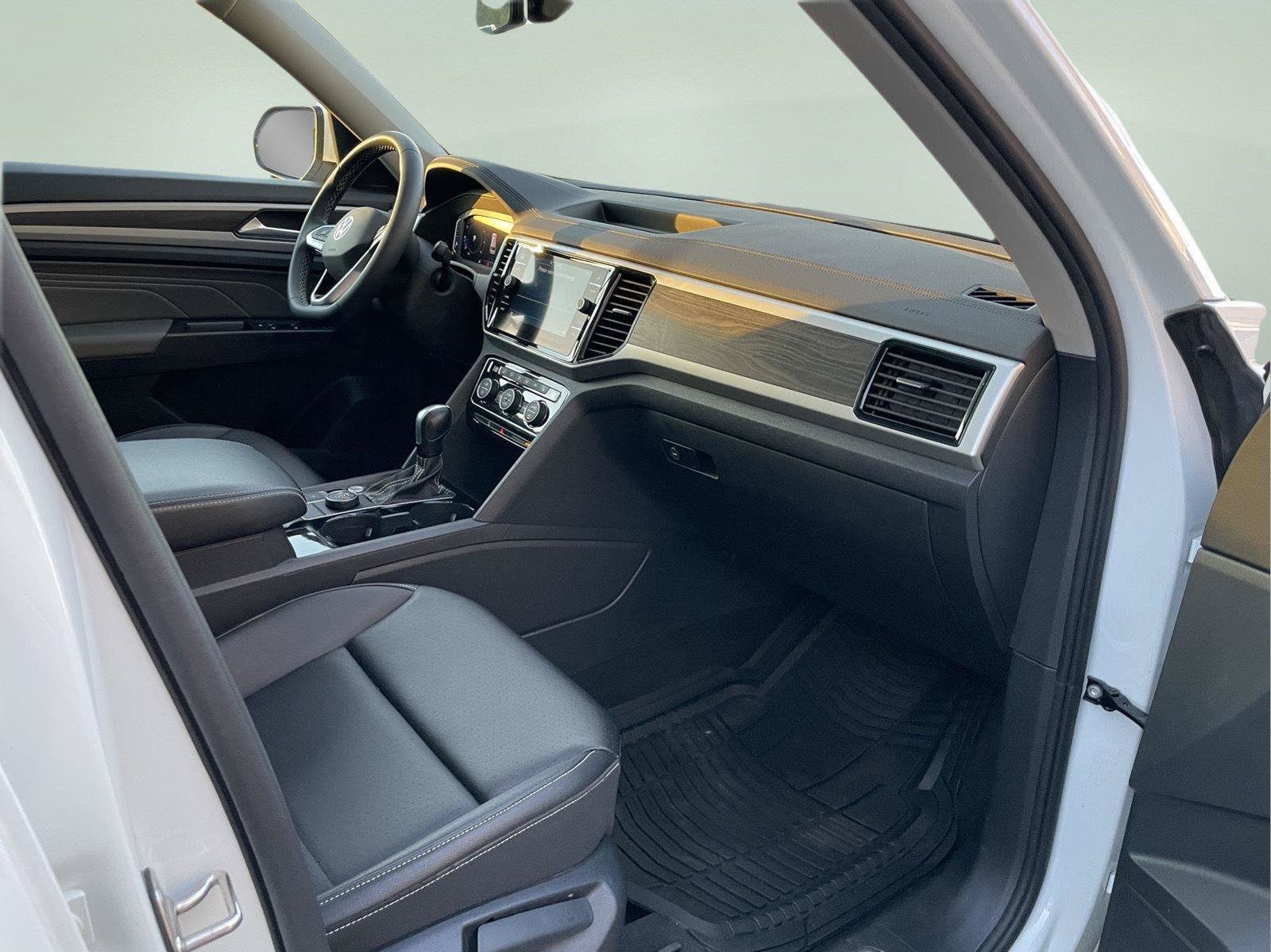 Used 2022 Volkswagen Atlas SE AWD/4WD image 26