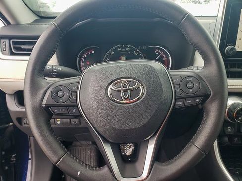 Used 2023 Toyota RAV4 XLE image 19