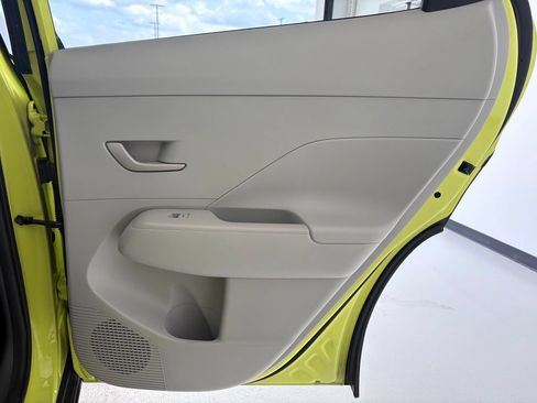 Used 2024 Hyundai Kona SEL AWD/4WD image 32