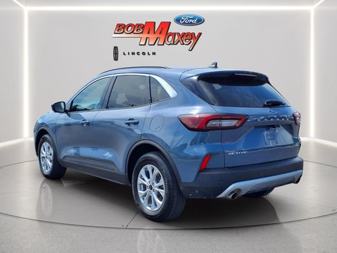 Used 2023 Ford Escape Active w/ Tech Pack #2 AWD/4WD image 7
