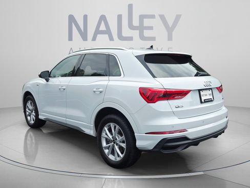 Used 2024 Audi Q3 2.0T Premium w/ Convenience Package AWD/4WD image 3