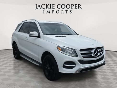 Used 2017 Mercedes-Benz GLE 350 image 3