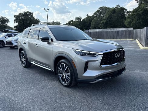 Used 2022 INFINITI QX60 Sensory w/ Vision Package image 7