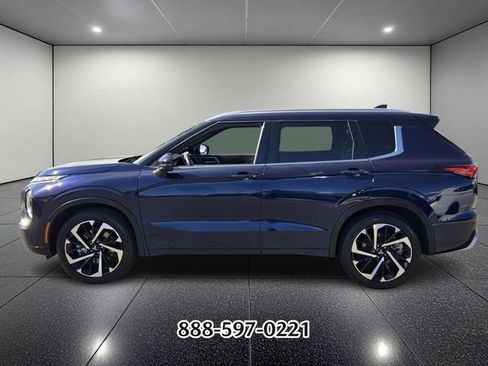 Used 2022 Mitsubishi Outlander SEL AWD/4WD image 2