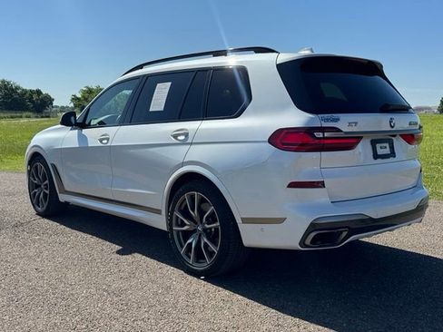 Used 2021 BMW X7 M50i w/ Dynamic Handling Package AWD/4WD image 4