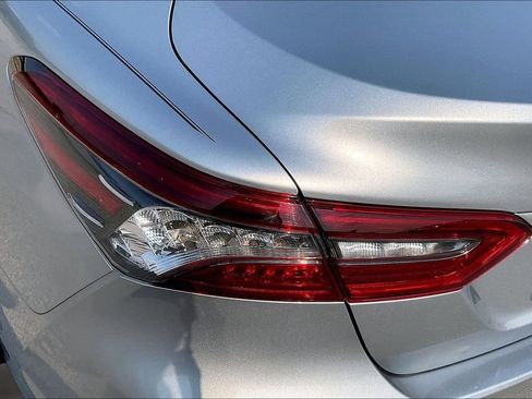 Used 2024 Toyota Camry XLE FWD image 23