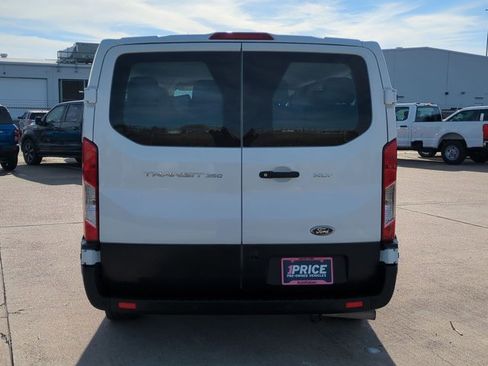 Used 2023 Ford Transit 350 XLT image 7
