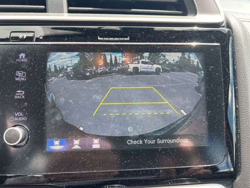Used 2020 Honda Fit EX image 9