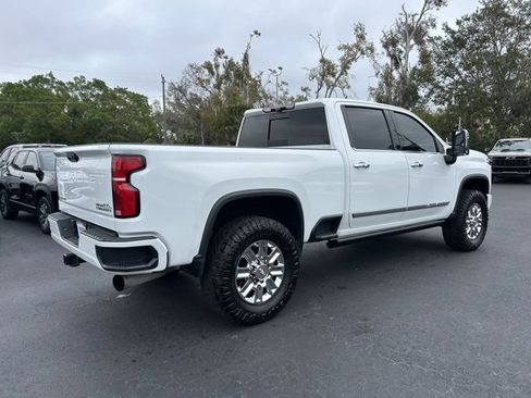 Used 2024 Chevrolet Silverado 3500 High Country w/ High Country Premium Package image 6