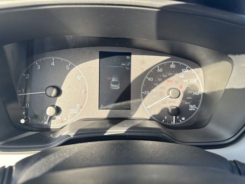 New 2025 Toyota Corolla SE image 18