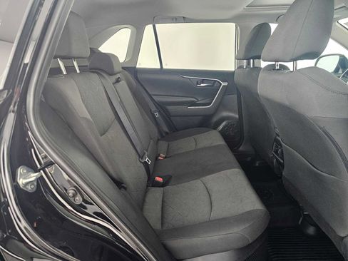 Used 2020 Toyota RAV4 XLE w/ Convenience Package AWD/4WD image 12