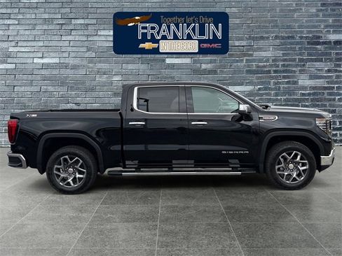 New 2026 GMC Sierra 1500 SLT w/ SLT Premium Plus Package image 6