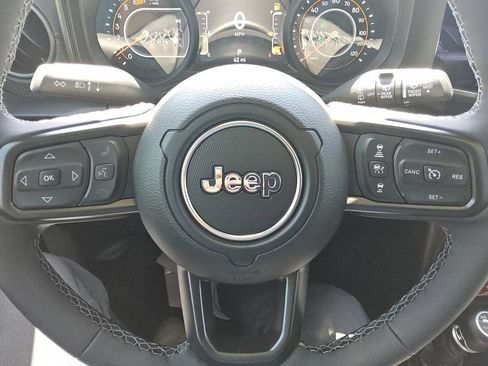 New 2026 Jeep Wrangler Unlimited Rubicon image 24