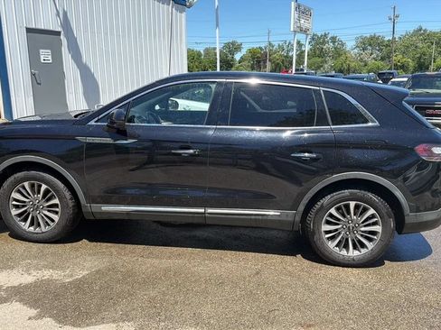 Used 2020 Lincoln Nautilus Reserve FWD image 8