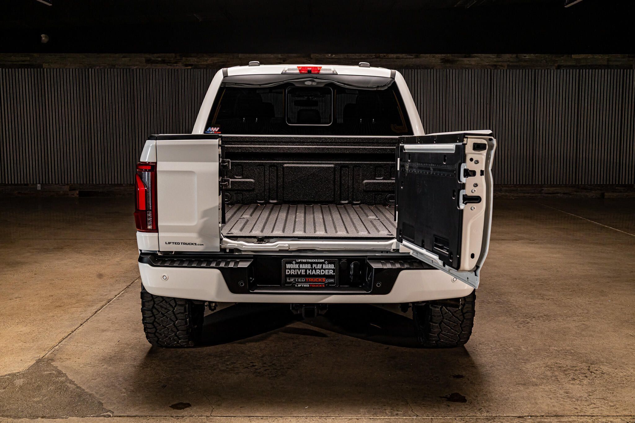 Used 2025 Ford F150 Platinum AWD/4WD image 10