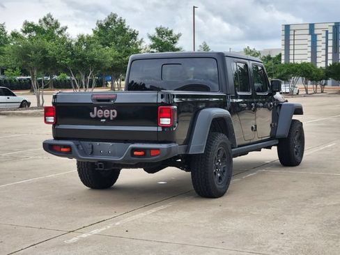 Used 2022 Jeep Gladiator Mojave w/ Trailer Tow Package AWD/4WD image 5