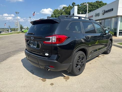 Used 2025 Subaru Ascent Bronze Edition w/ Onyx Package AWD/4WD image 6