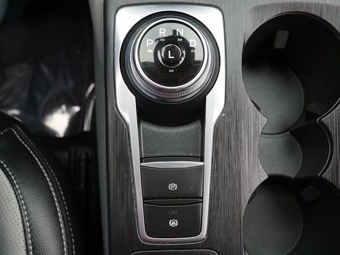Used 2023 Ford Escape Platinum w/ Premium Technology Package AWD/4WD image 48