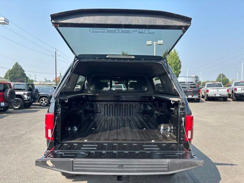 Used 2018 Ford F150 Lariat w/ Equipment Group 502A Luxury AWD/4WD image 34