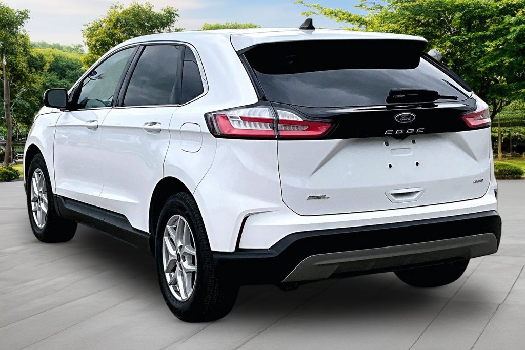 Used 2023 Ford Edge SEL AWD/4WD image 2