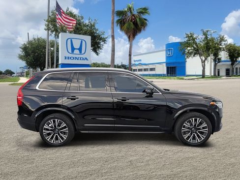 Used 2020 Volvo XC90 T6 Momentum w/ Protection Package Premier AWD/4WD image 2