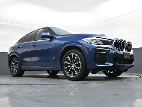Used 2022 BMW X6 xDrive40i w/ M Sport Package image 31