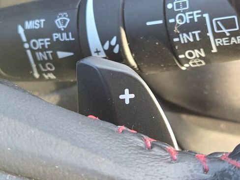 Used 2023 Honda Odyssey Sport image 30