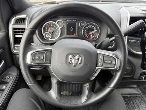 Used 2025 RAM 3500 Big Horn AWD/4WD image 18