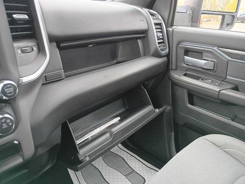 Used 2024 RAM 2500 Big Horn w/ Bed Utility Group AWD/4WD image 20