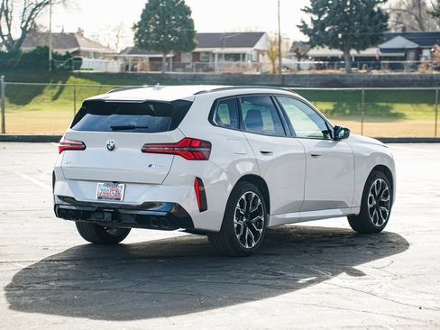 Used 2025 BMW X3 M50 w/ Premium Package image 5