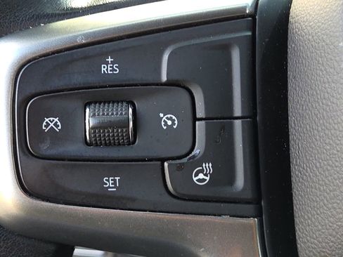 Used 2022 Chevrolet Silverado 2500 LTZ w/ LTZ Convenience Package image 30