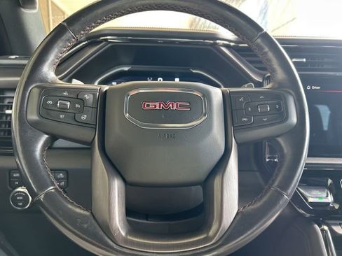 Used 2022 GMC Sierra 1500 AT4 w/ AT4 Premium Package AWD/4WD image 23