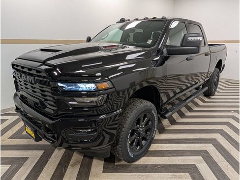 New 2026 RAM 2500 Tradesman AWD/4WD image 2