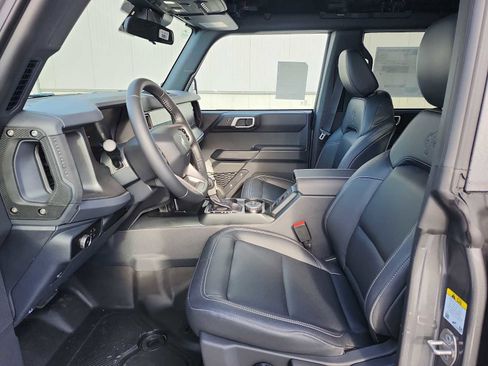 New 2025 Ford Bronco Big Bend w/ Black Diamond Package image 11