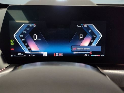 Used 2025 BMW X1 xDrive28i w/ Premium Package image 21