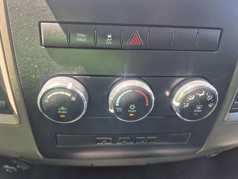 Used 2012 RAM 1500 Express w/ ST Popular Equipment Group AWD/4WD image 24