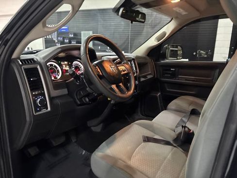 Used 2016 RAM 2500 Tradesman w/ Chrome Appearance Group AWD/4WD image 14