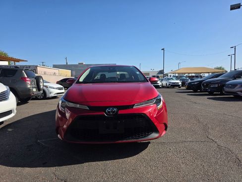 Used 2020 Toyota Corolla LE image 7