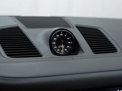 Certified 2023 Porsche Cayenne Turbo GT AWD/4WD image 32