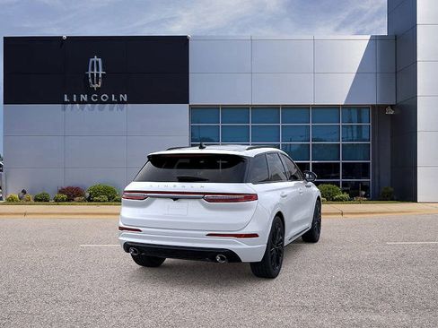 New 2025 Lincoln Corsair Reserve w/ Jet Appearance Package image 8