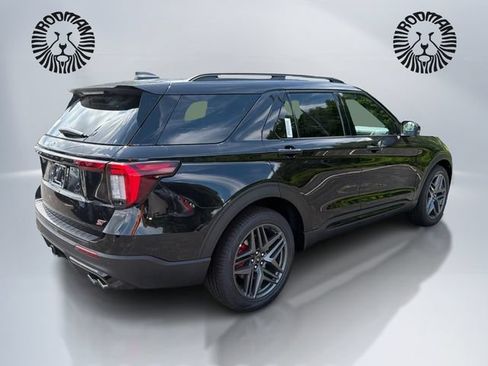 New 2026 Ford Explorer ST w/ Sun And Sound Package AWD/4WD image 6