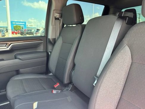Used 2025 Chevrolet Silverado 1500 LT AWD/4WD image 15