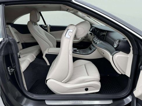 Used 2023 Mercedes-Benz E 450 4MATIC Cabriolet image 41