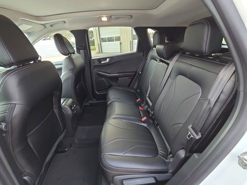 New 2026 Ford Escape SE w/ PHEV Premium Package image 21