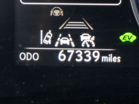 Used 2023 Lexus RX 350h 350h w/ Cold Area Package image 17