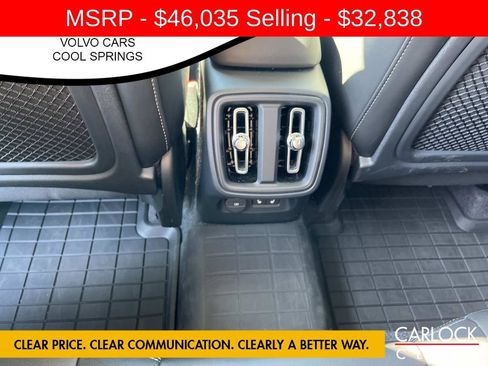 Used 2025 Volvo XC40 B5 Core w/ Protection Package Premier image 17