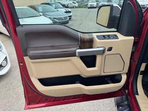 Used 2019 Ford F150 Lariat AWD/4WD image 11
