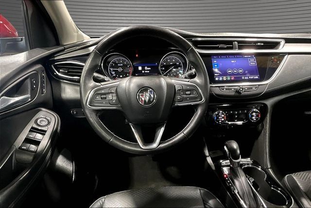Used 2020 Buick Encore GX Essence w/ Experience Buick Package FWD image 8