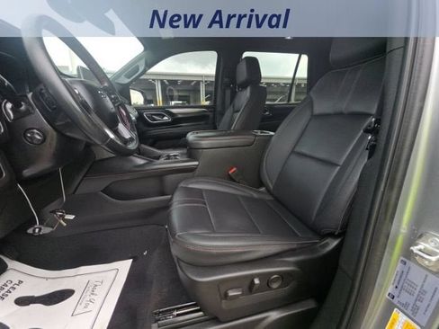 Used 2024 Chevrolet Tahoe RST w/ Luxury Package AWD/4WD image 11