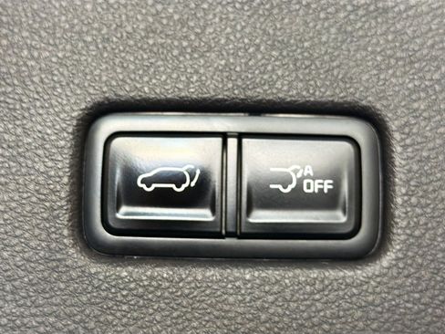 Used 2022 Kia Carnival SX FWD image 30